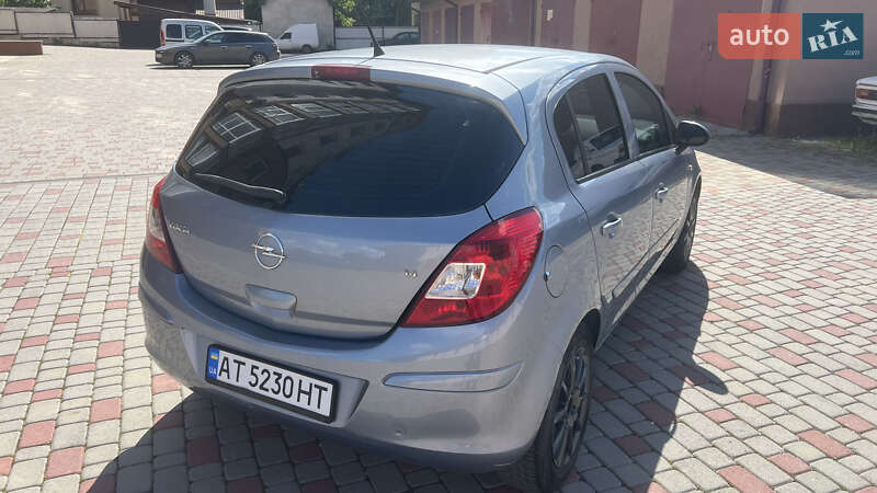 Хэтчбек Opel Corsa 2007 в Ивано-Франковске
