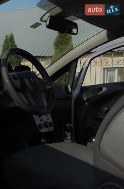 Хэтчбек Opel Corsa 2008 в Львове