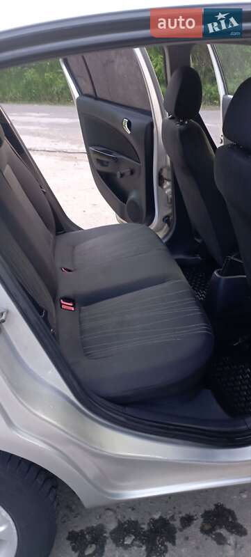 Хэтчбек Opel Corsa 2009 в Ковеле