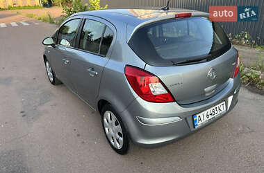 Хэтчбек Opel Corsa 2012 в 
