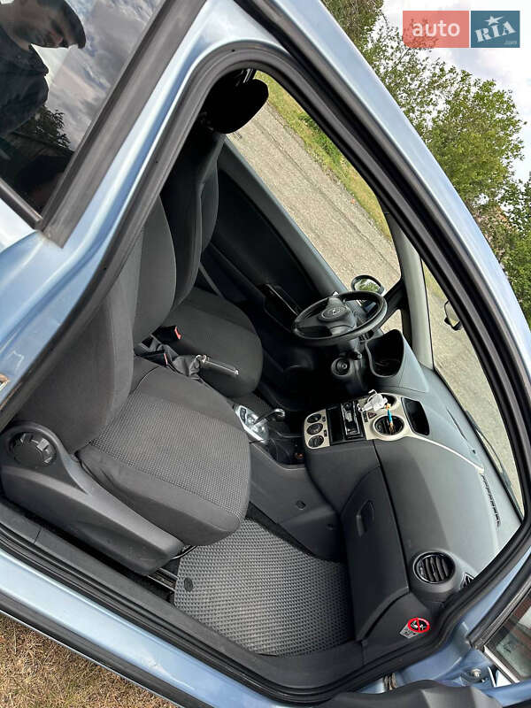 Хэтчбек Opel Corsa 2008 в Днепре