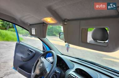 Хэтчбек Opel Corsa 2002 в 