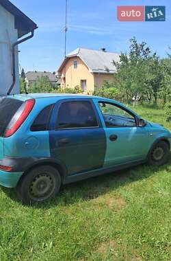 Хэтчбек Opel Corsa 2003 в 