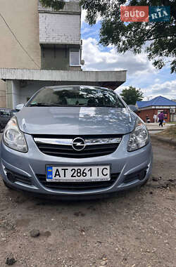 Хетчбек Opel Corsa 2008 в Калуші