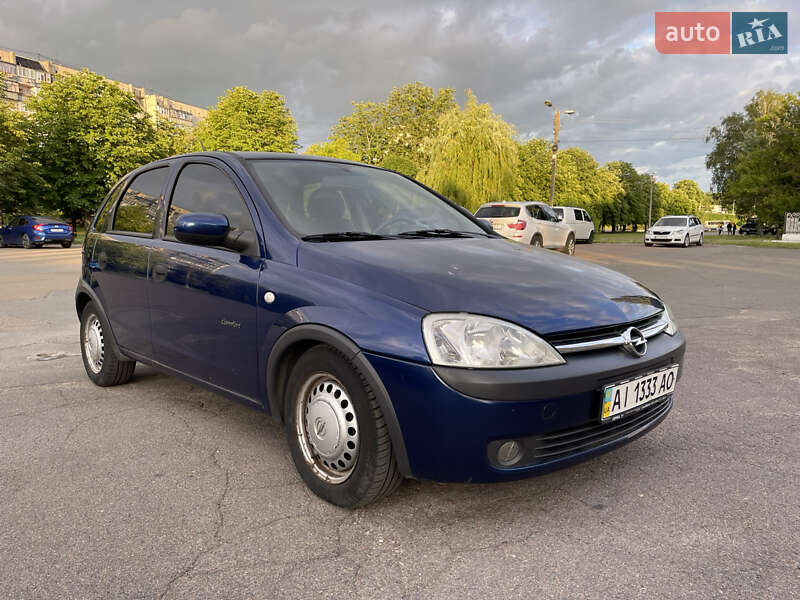 Хэтчбек Opel Corsa 2003 в Броварах
