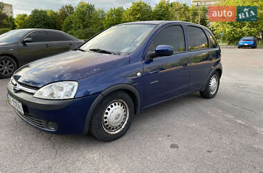 Хэтчбек Opel Corsa 2003 в 