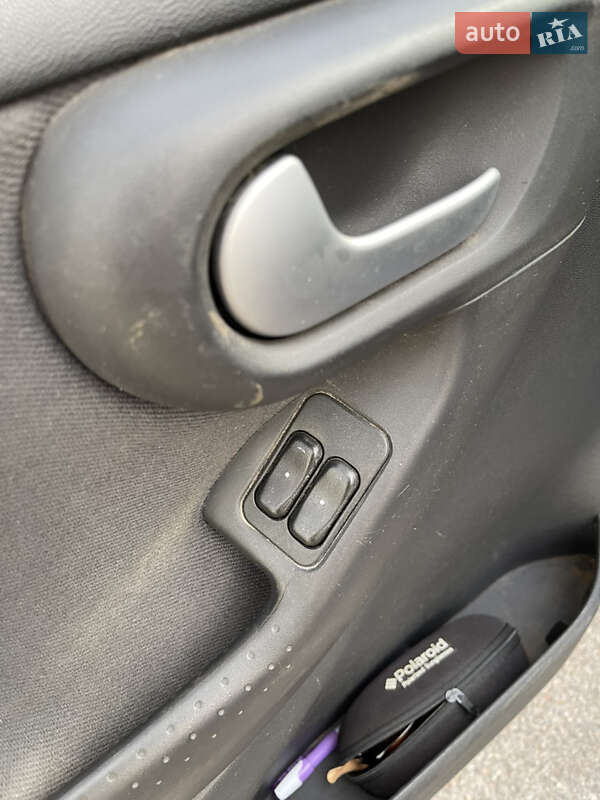 Хэтчбек Opel Corsa 2003 в Броварах