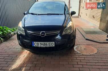 Хэтчбек Opel Corsa 2012 в Чернигове