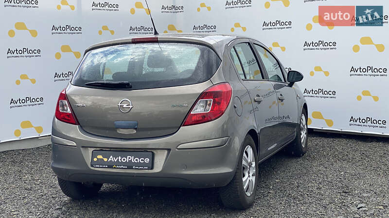 Хэтчбек Opel Corsa 2011 в Луцке