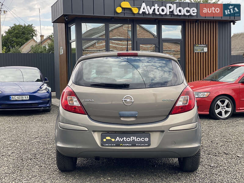 Хэтчбек Opel Corsa 2011 в Луцке