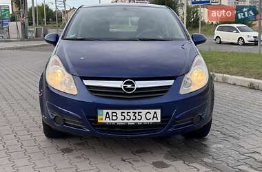Хэтчбек Opel Corsa 2009 в 