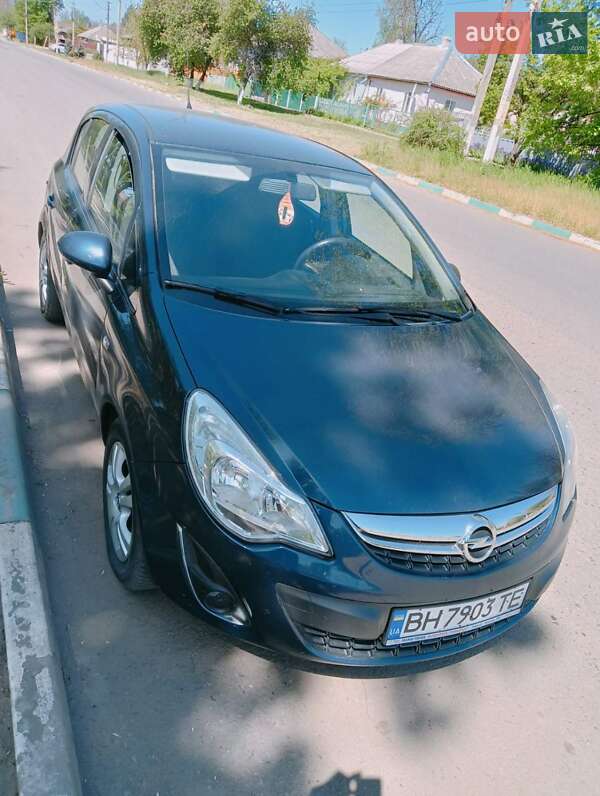 Хэтчбек Opel Corsa 2011 в Балте