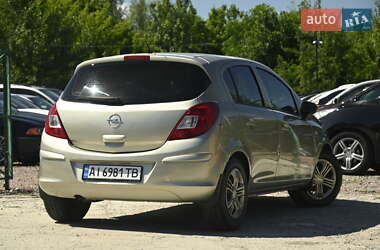 Хетчбек Opel Corsa 2008 в 