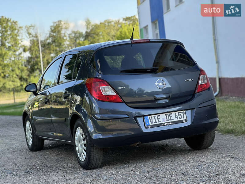 Хетчбек Opel Corsa 2006 в Вапнярці