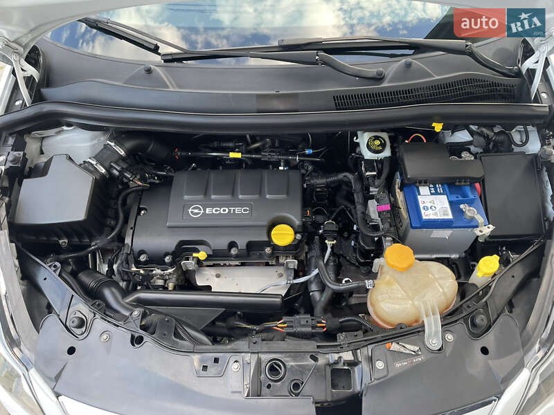 Хетчбек Opel Corsa 2012 в Рівному