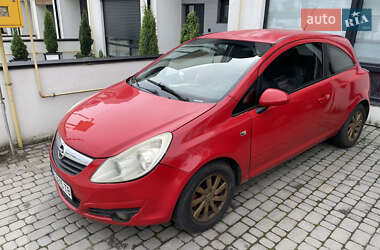 Хэтчбек Opel Corsa 2008 в 