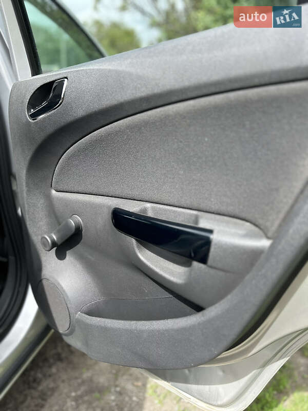 Хэтчбек Opel Corsa 2008 в Белой Церкви