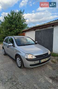 Хэтчбек Opel Corsa 2003 в Барышевке