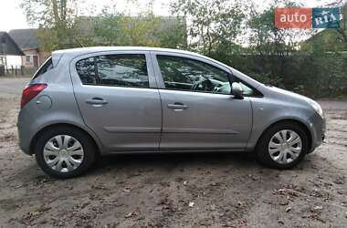 Хетчбек Opel Corsa 2006 в Житомирі