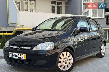 Хетчбек Opel Corsa 2004 в Бродах