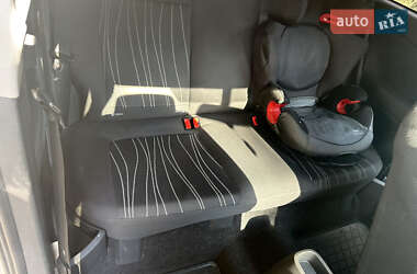 Хэтчбек Opel Corsa 2007 в 