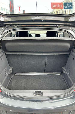 Хэтчбек Opel Corsa 2014 в 