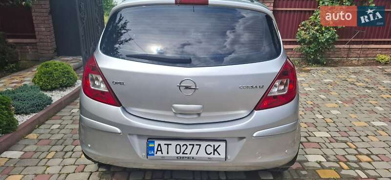 Хетчбек Opel Corsa 2008 в Івано-Франківську фото 6 Хетчбек Opel Corsa 2008 в Івано-Франківську