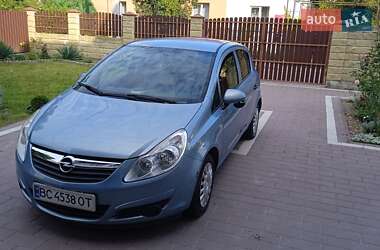 Хэтчбек Opel Corsa 2009 в Николаеве