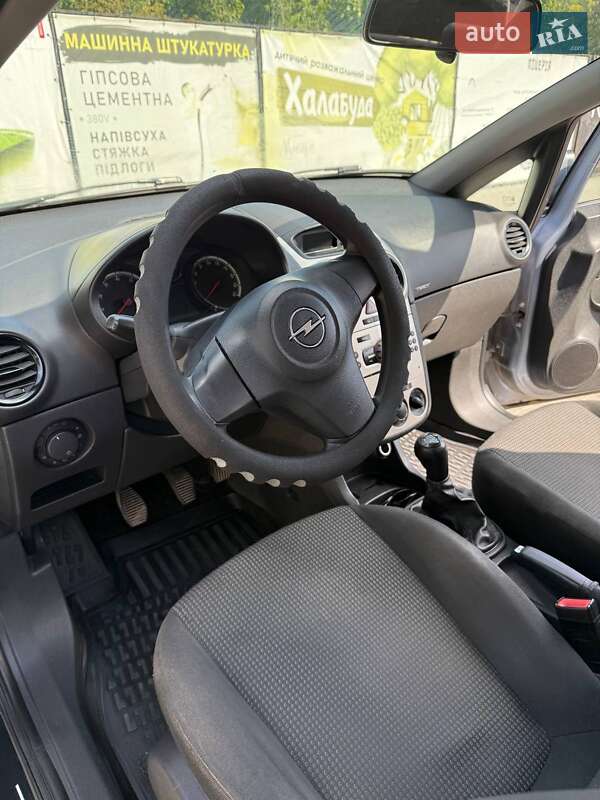 Хэтчбек Opel Corsa 2009 в Каменец-Подольском