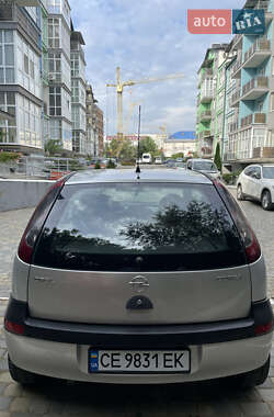 Хэтчбек Opel Corsa 2002 в 