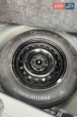 Хэтчбек Opel Corsa 2013 в 