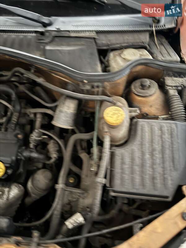 Хэтчбек Opel Corsa 2003 в Броварах фото 8 Хэтчбек Opel Corsa 2003 в Броварах