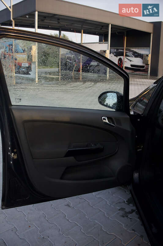 Хэтчбек Opel Corsa 2011 в Городке фото 18 Хэтчбек Opel Corsa 2011 в Городке