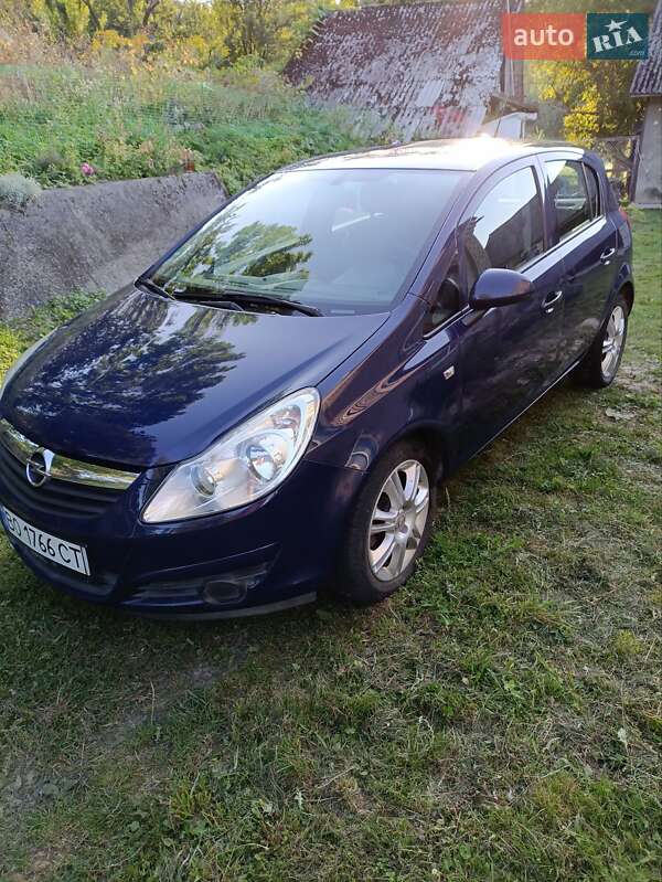 Хетчбек Opel Corsa 2009 в Кременці