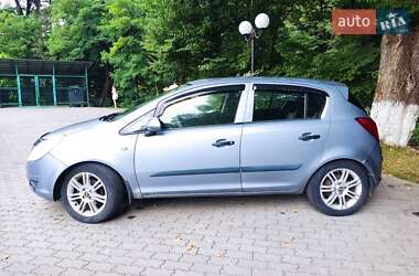 Хэтчбек Opel Corsa 2007 в Ужгороде