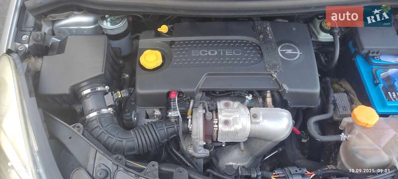 Хэтчбек Opel Corsa 2011 в Звягеле