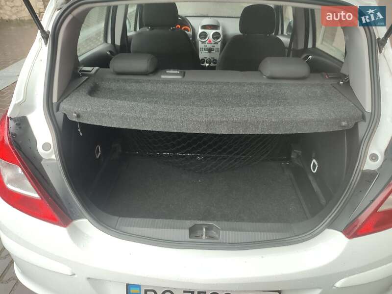 Хэтчбек Opel Corsa 2014 в Тернополе фото 17 Хэтчбек Opel Corsa 2014 в Тернополе