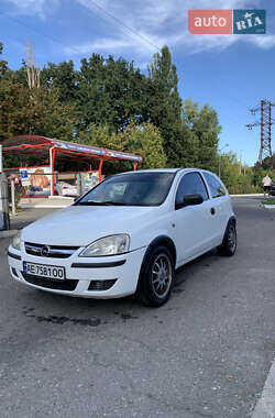 Хетчбек Opel Corsa 2004 в Дніпрі