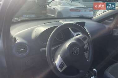 Хэтчбек Opel Corsa 2007 в 