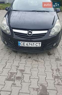 Хэтчбек Opel Corsa 2011 в Черновцах
