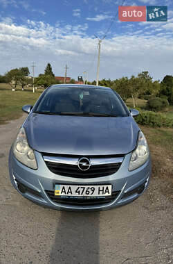 Хетчбек Opel Corsa 2008 в Крюківщині