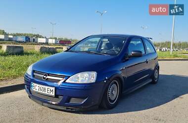 Хэтчбек Opel Corsa 2006 в 
