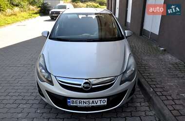 Хэтчбек Opel Corsa 2013 в 