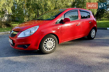 Хэтчбек Opel Corsa 2008 в 