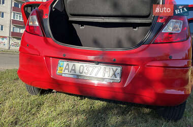 Хэтчбек Opel Corsa 2008 в 