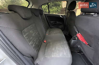 Хэтчбек Opel Corsa 2013 в 