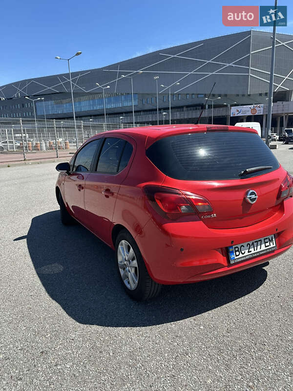 Хэтчбек Opel Corsa 2015 в Львове
