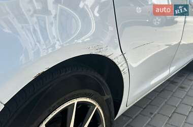 Хэтчбек Opel Corsa 2013 в 