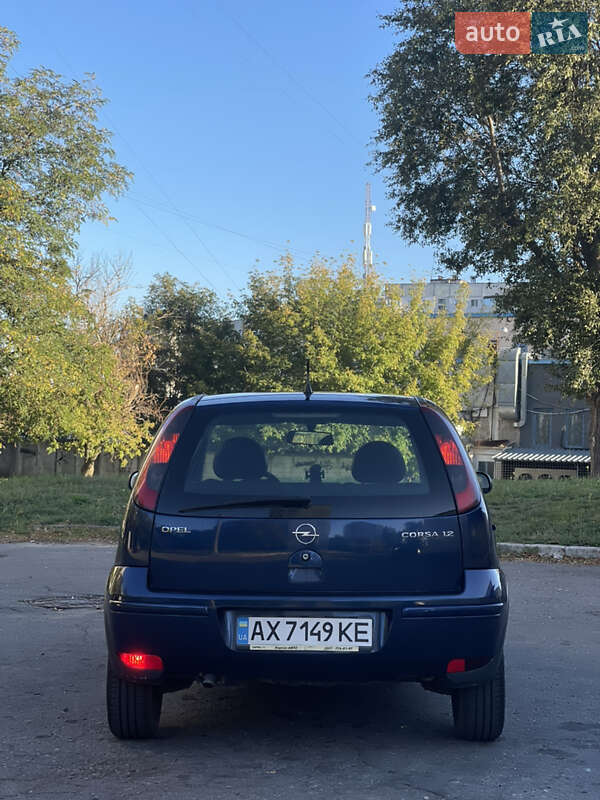 Хэтчбек Opel Corsa 2004 в Харькове