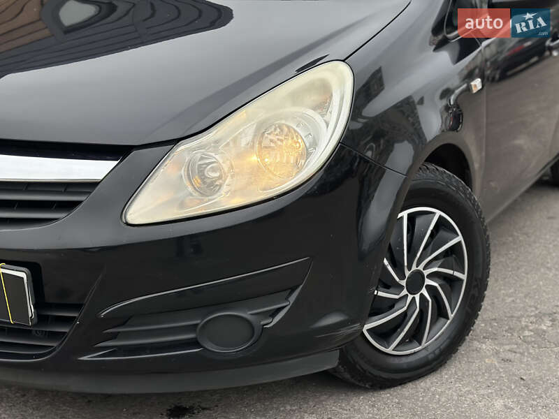 Хетчбек Opel Corsa 2008 в Шептицькому